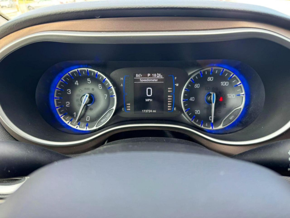 Chrysler PACIFICA 2019 — Copart