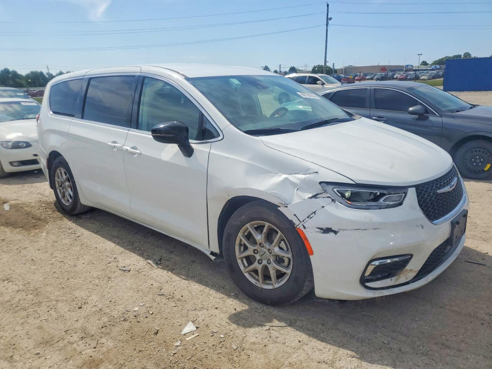 Chrysler PACIFICA 2024 — Copart