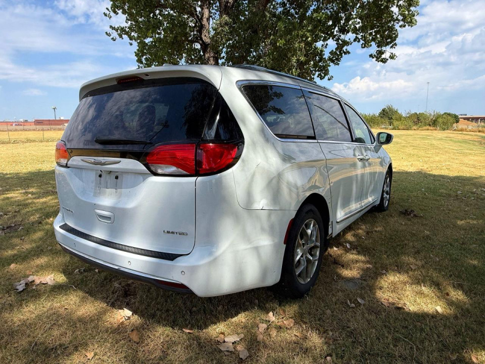 Chrysler PACIFICA 2018 — Copart