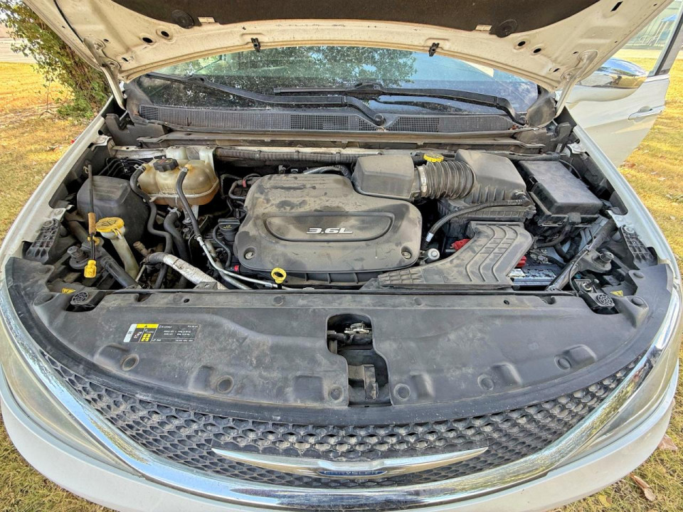 Chrysler PACIFICA 2018 — Copart