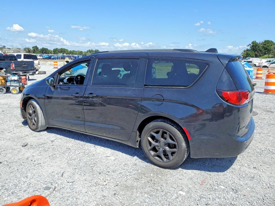Chrysler PACIFICA 2019 — Copart
