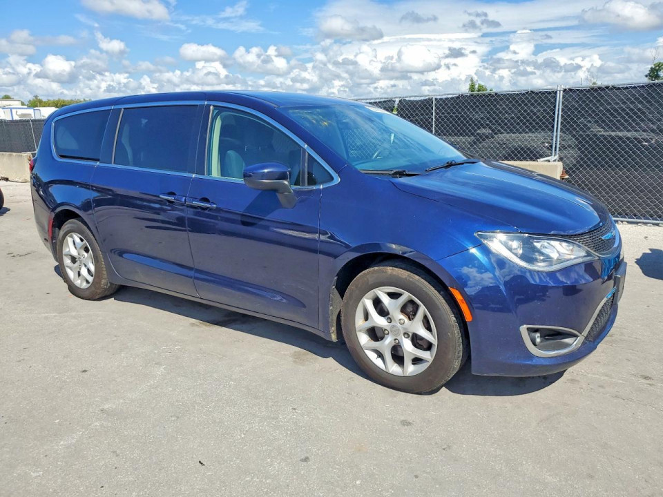 Chrysler PACIFICA 2017 — Copart