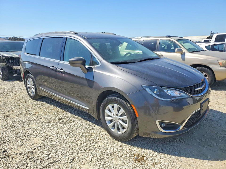 Chrysler PACIFICA 2017 — Copart