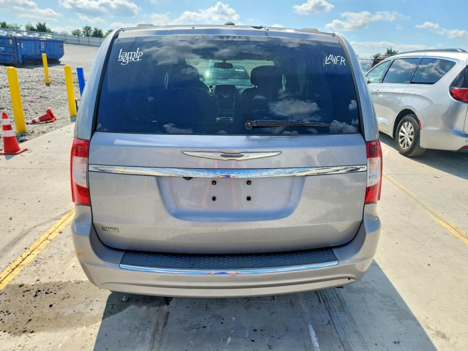 Chrysler TOWN & CNT 2013 — Copart