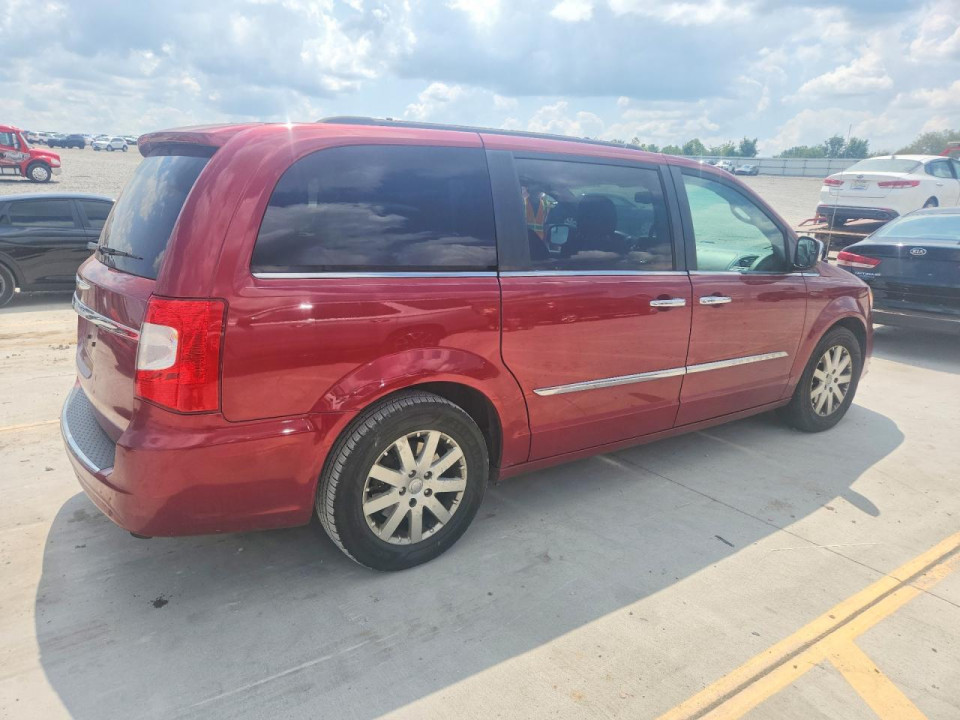 Chrysler TOWN & C 2012 — Copart