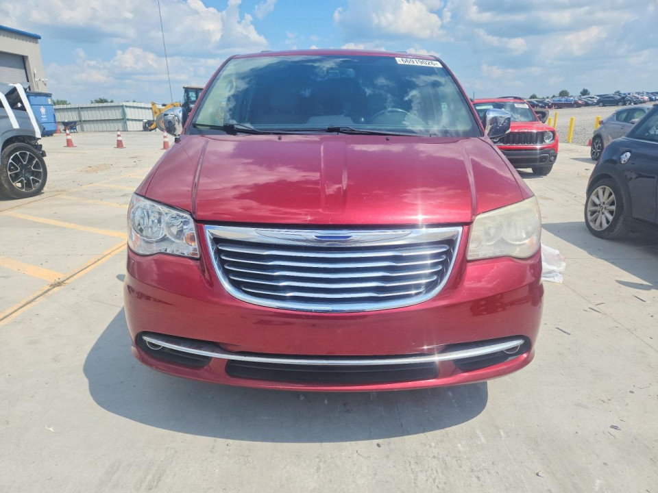 Chrysler TOWN & C 2012 — Copart
