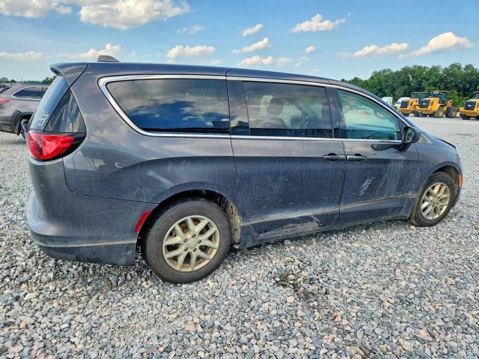 Chrysler VOYAGER LX 2020 — Copart