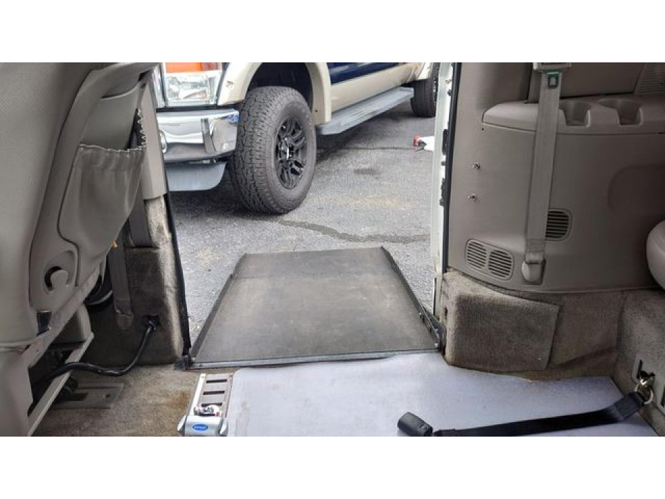 Dodge CARAVAN 2001 — Copart