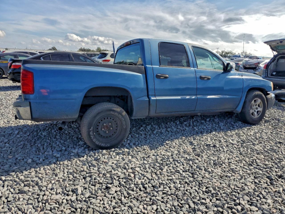 Dodge DAKOTA 2005 — Copart
