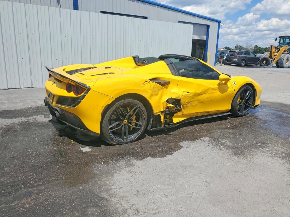 Ferrari F8 SPIDER 2021 — Copart