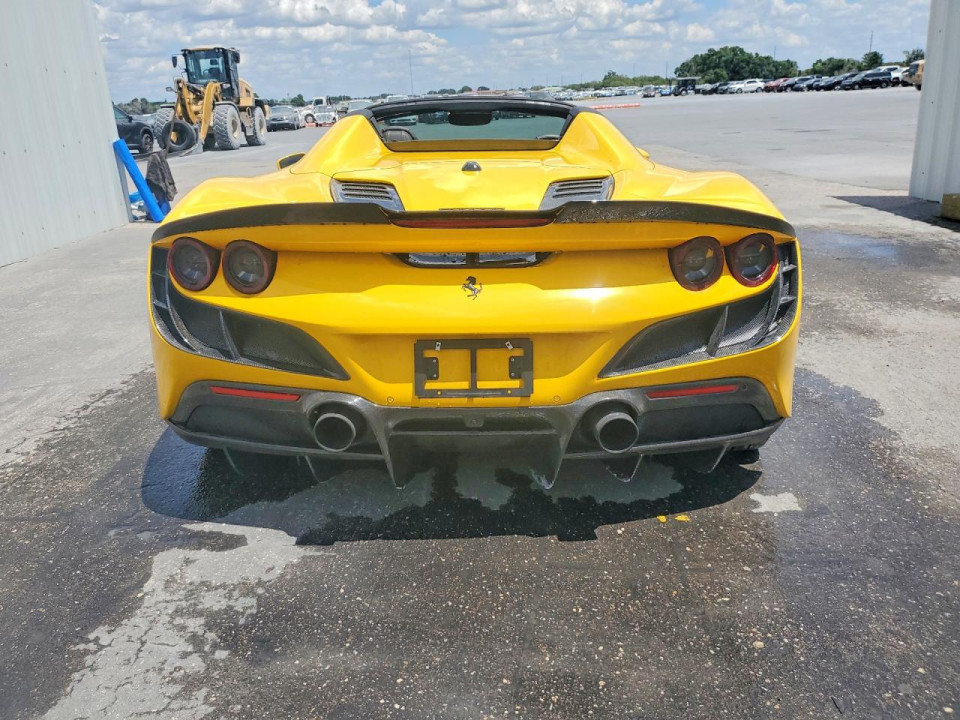 Ferrari F8 SPIDER 2021 — Copart