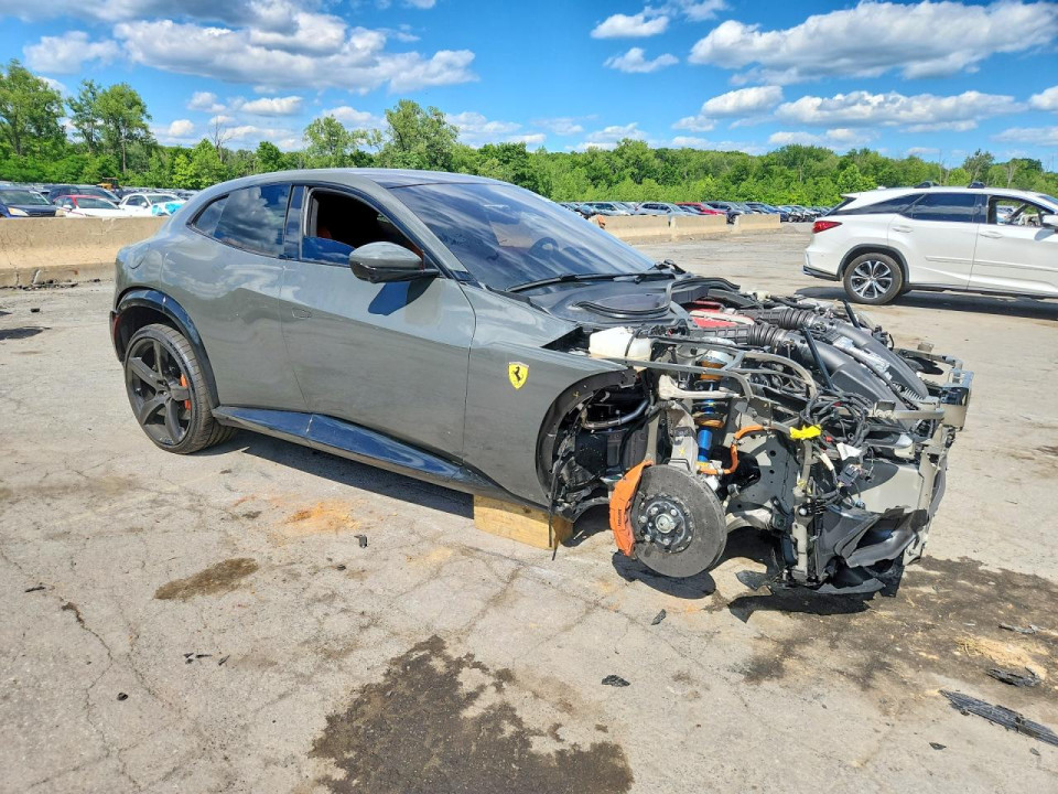 Ferrari PUROSANGUE 2026 — Copart