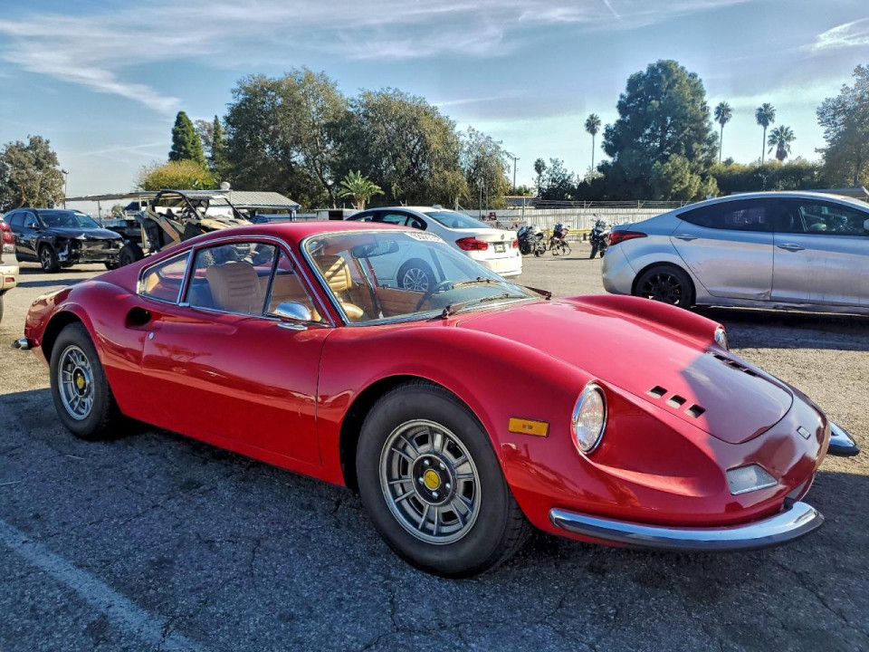 Ferrari DINO 1970 — Copart