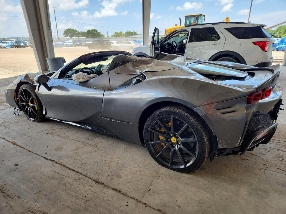 Ferrari SF 90 SPIDER 2023 — Copart