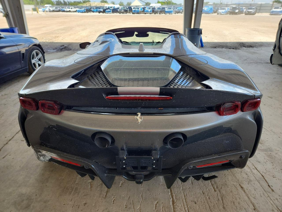 Ferrari SF 90 SPIDER 2023 — Copart
