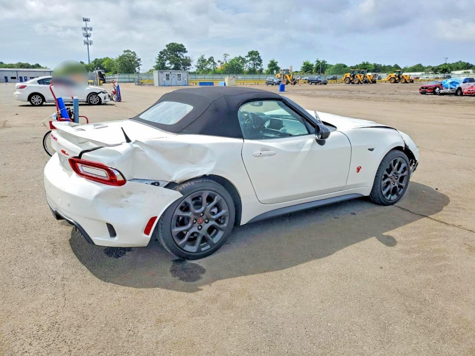 Fiat 124 SPIDER 2020 — Copart