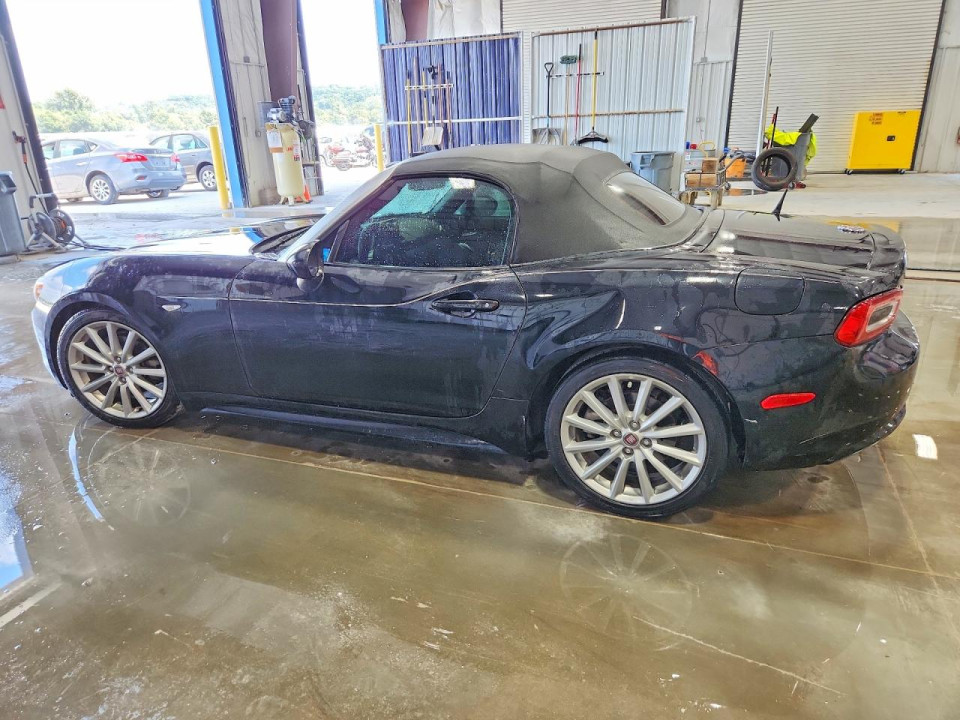 Fiat 124 SPIDER 2017 — Copart