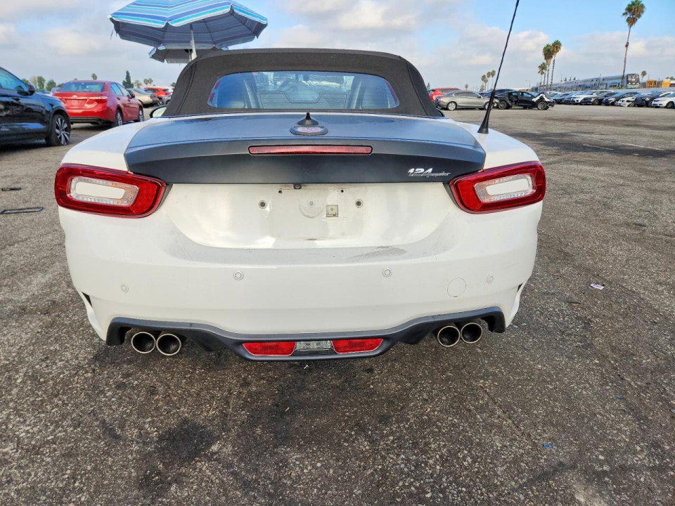 Fiat 124 SPIDER 2019 — Copart