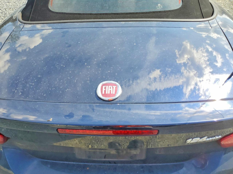 Fiat 124 SPIDER 2018 — Copart