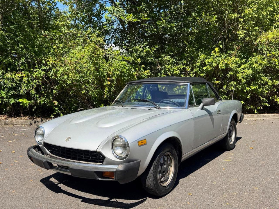 Fiat 124 SPIDER 1980 — Copart