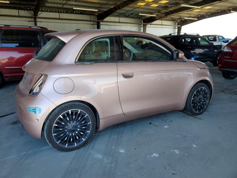 Fiat 500E 2024 — Copart