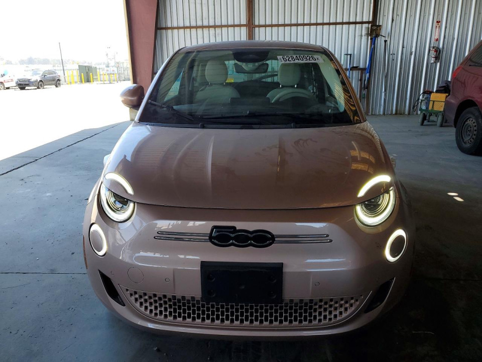 Fiat 500E 2024 — Copart
