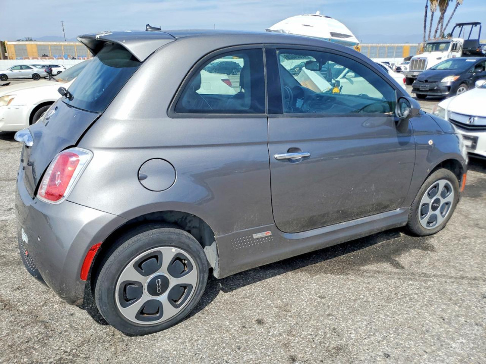 Fiat 500 2013 — Copart
