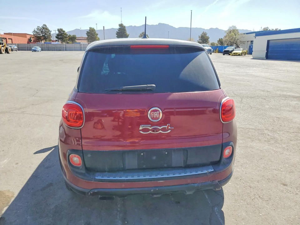 Fiat 500L 2016 — Copart