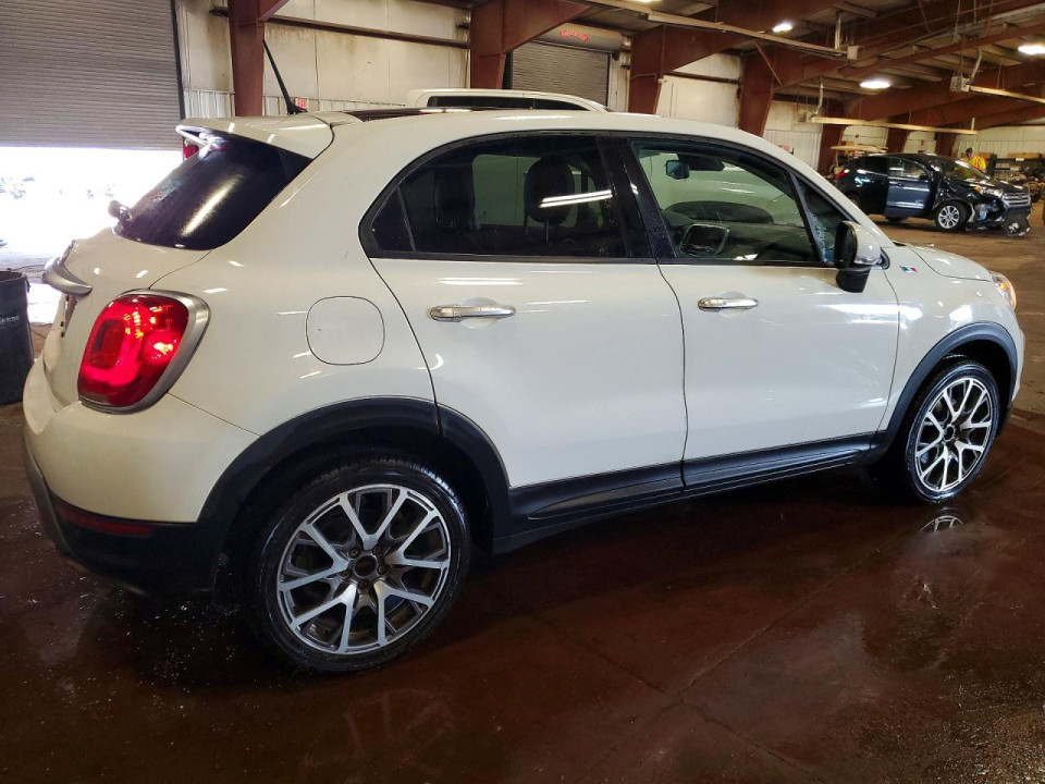 Fiat 500X 2016 — Copart