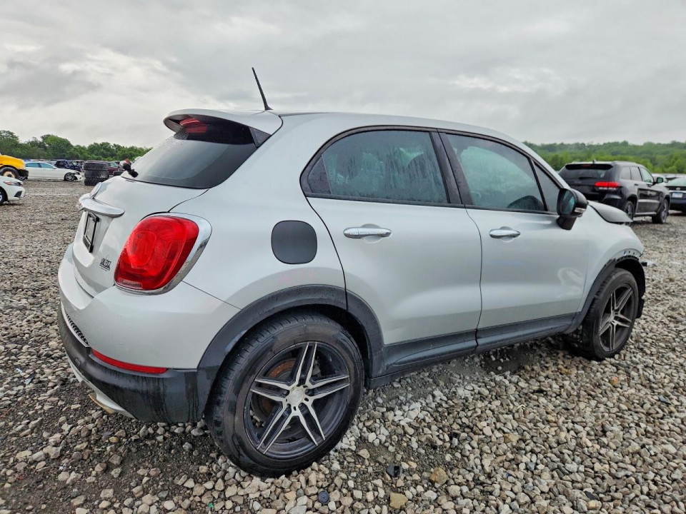 Fiat 500X 2016 — Copart
