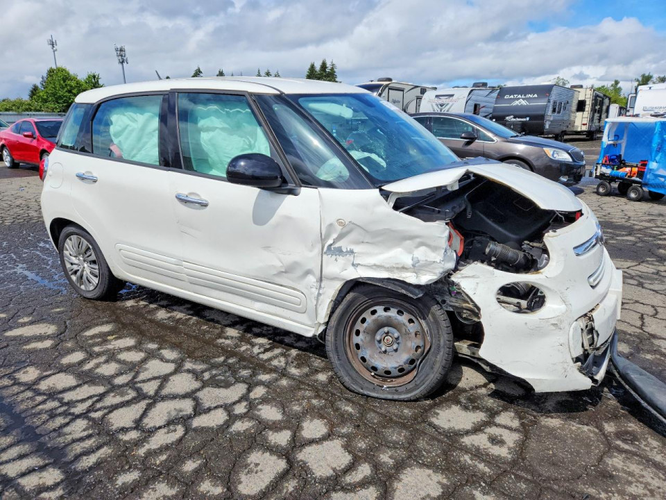 Fiat 500L 2014 — Copart