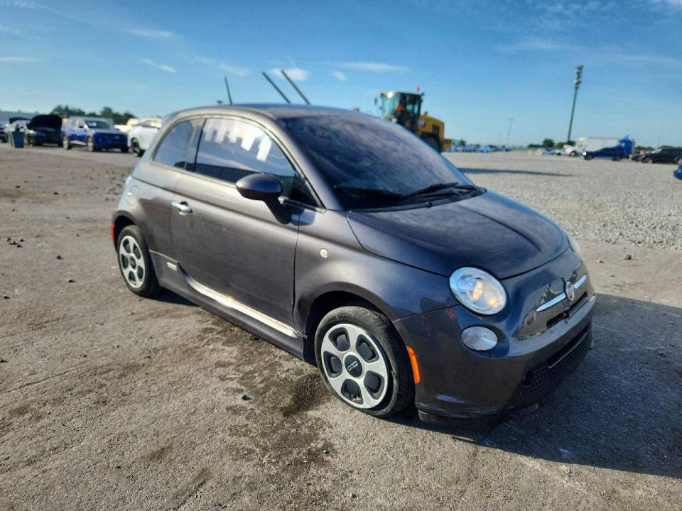 Fiat 500 2017 — Copart