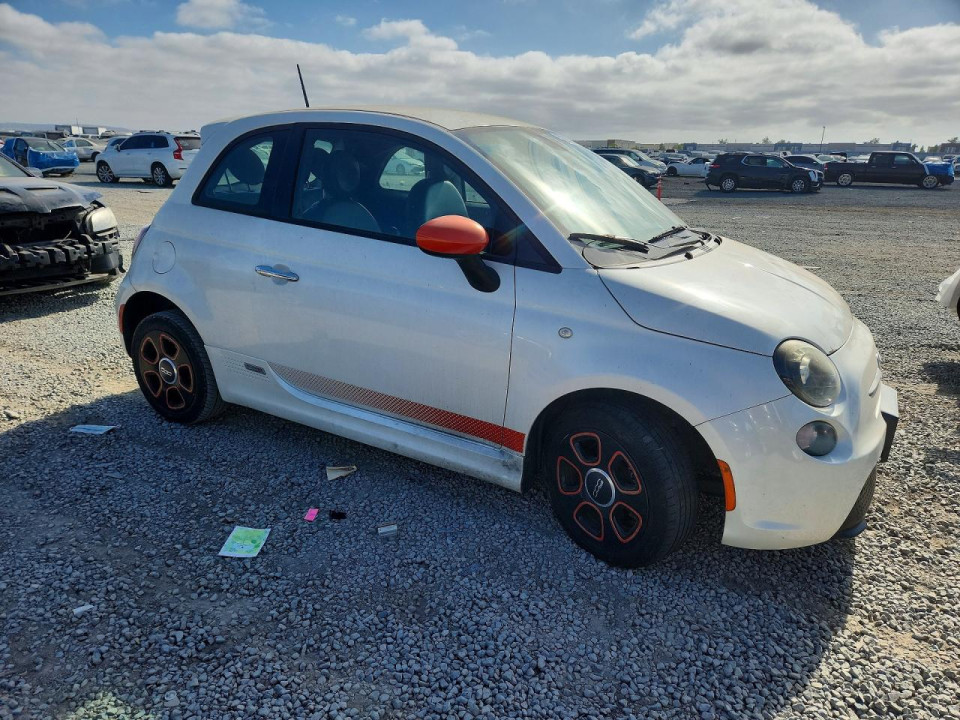 Fiat 500 2014 — Copart