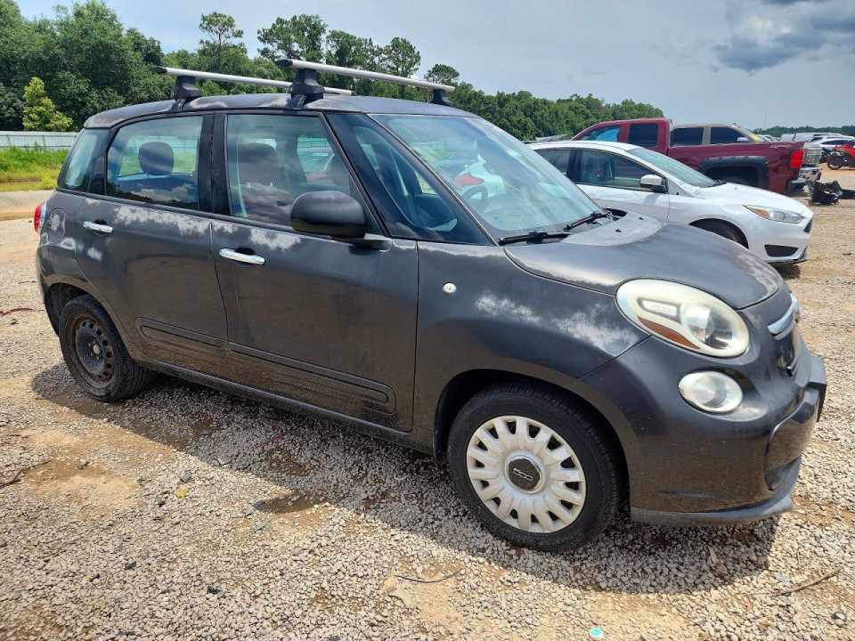 Fiat 500L 2015 — Copart