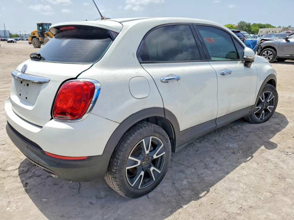 Fiat 500X 2017 — Copart