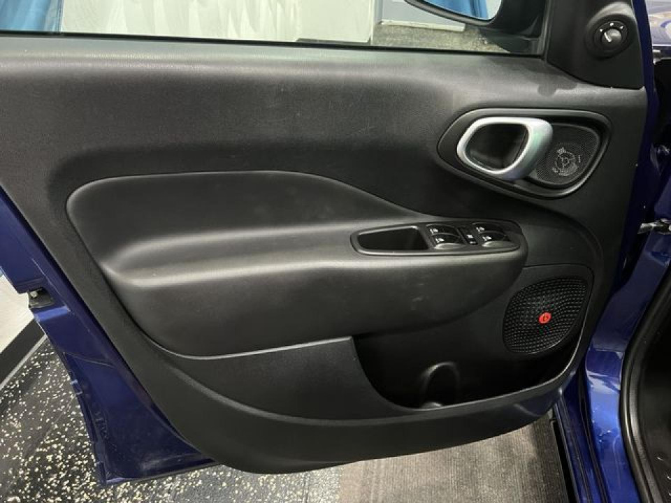 Fiat 500L 2016 — Copart