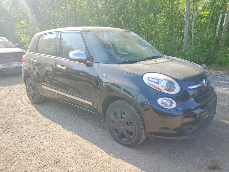 Fiat 500L 2015 — Copart
