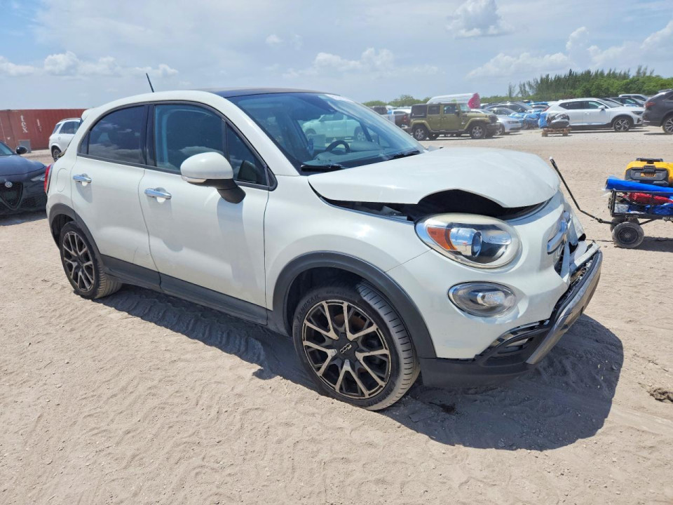 Fiat 500X 2016 — Copart