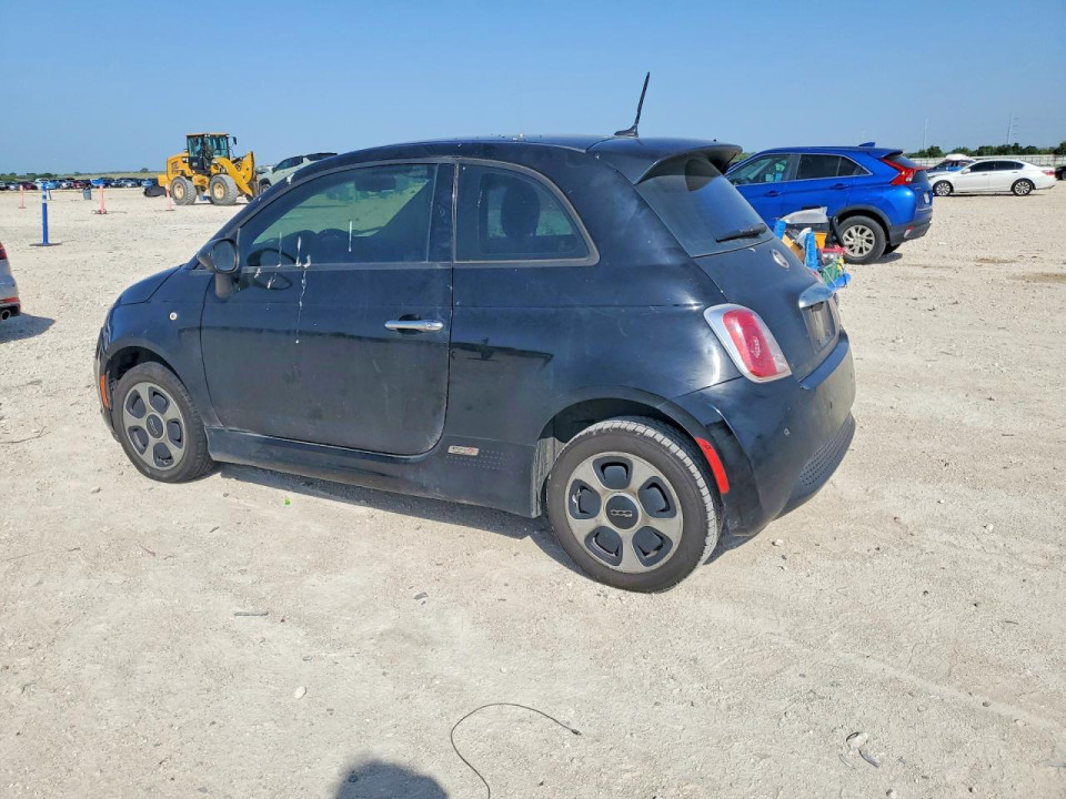Fiat 500 2015 — Copart