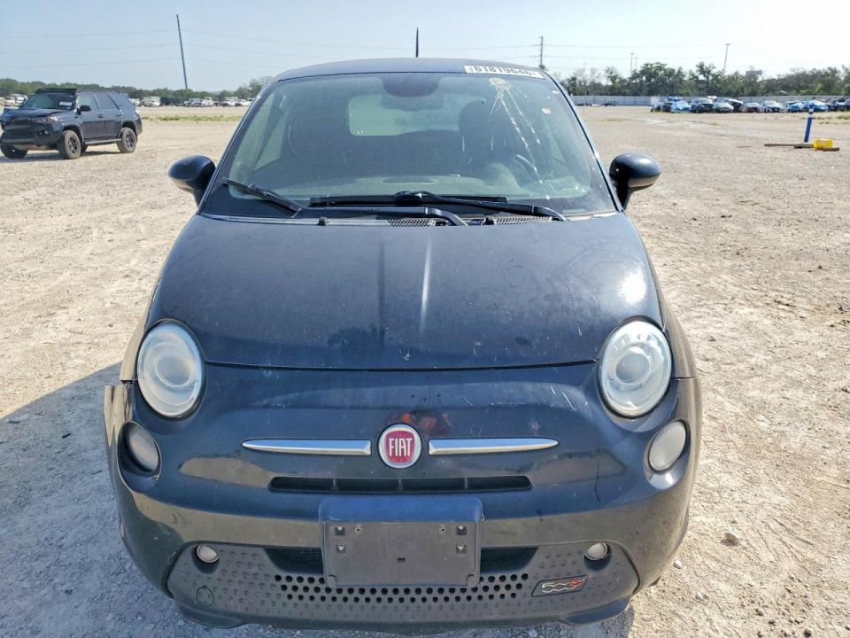 Fiat 500 2015 — Copart