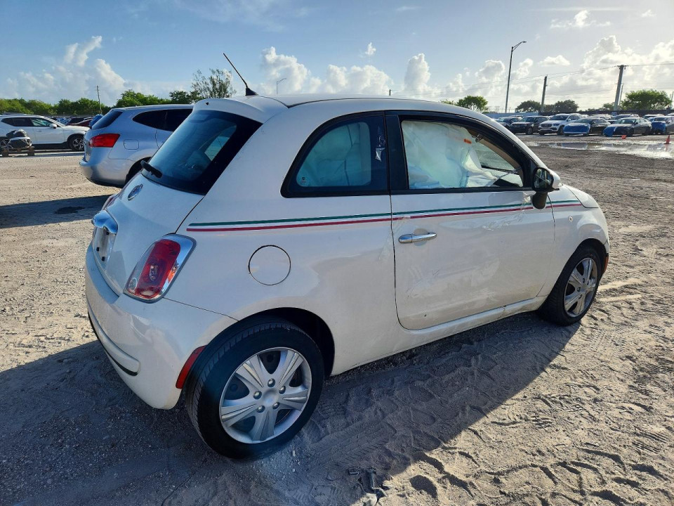 Fiat 500 2012 — Copart