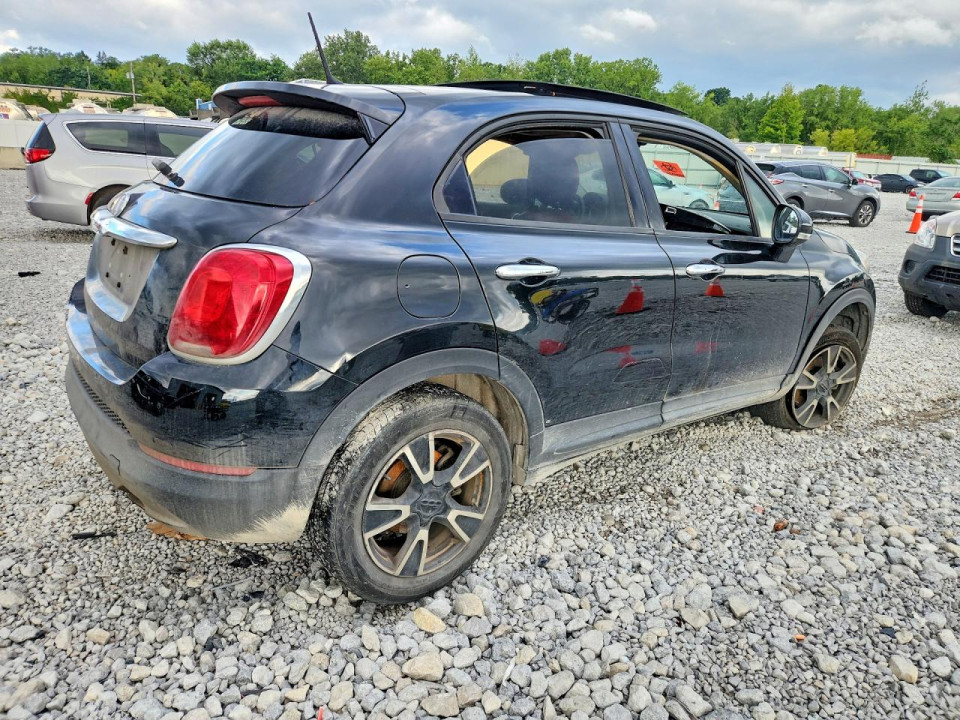 Fiat 500X 2016 — Copart