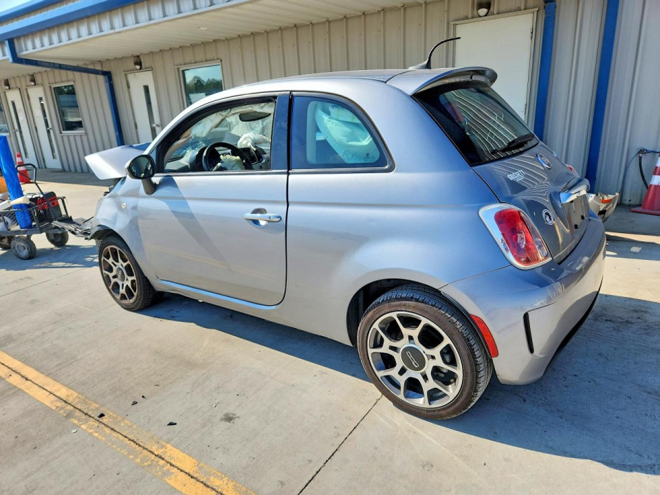 Fiat 500 2018 — Copart