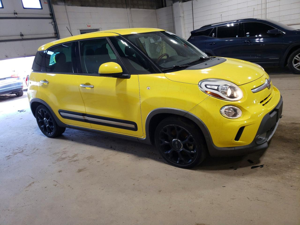Fiat 500L 2014 — Copart