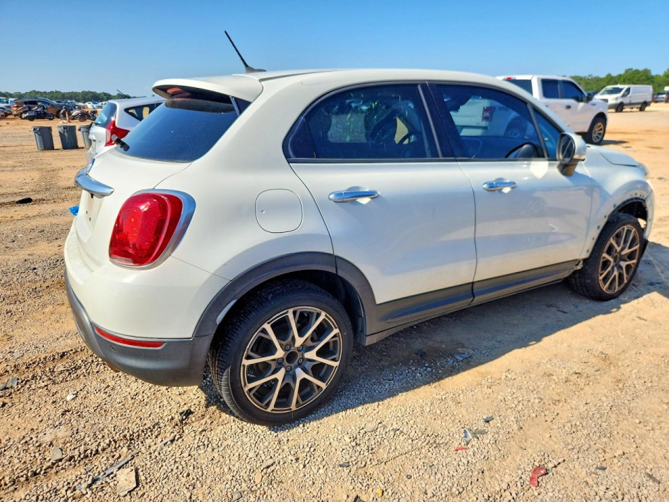 Fiat 500X 2016 — Copart