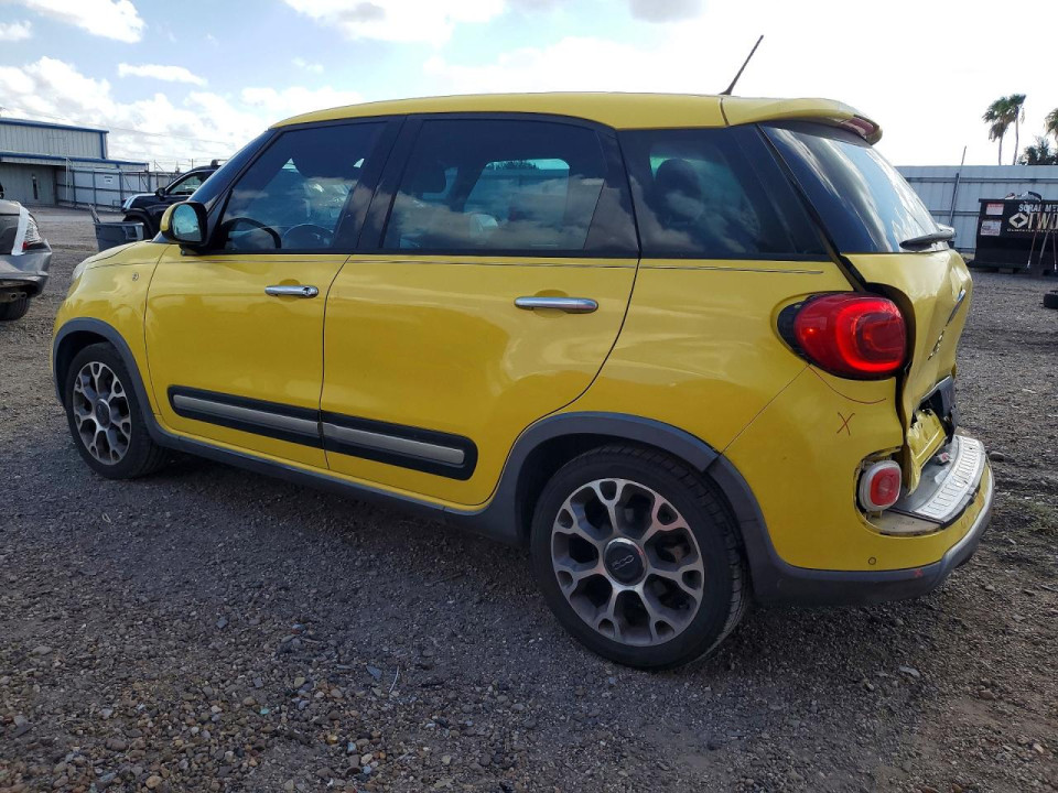 Fiat 500L 2014 — Copart