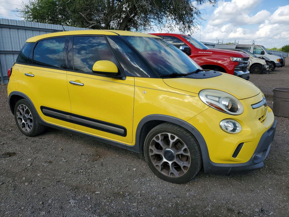 Fiat 500L 2014 — Copart