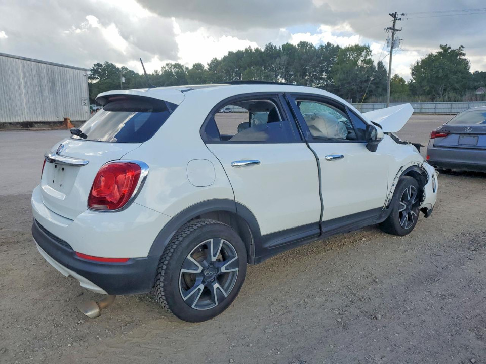 Fiat 500X 2016 — Copart