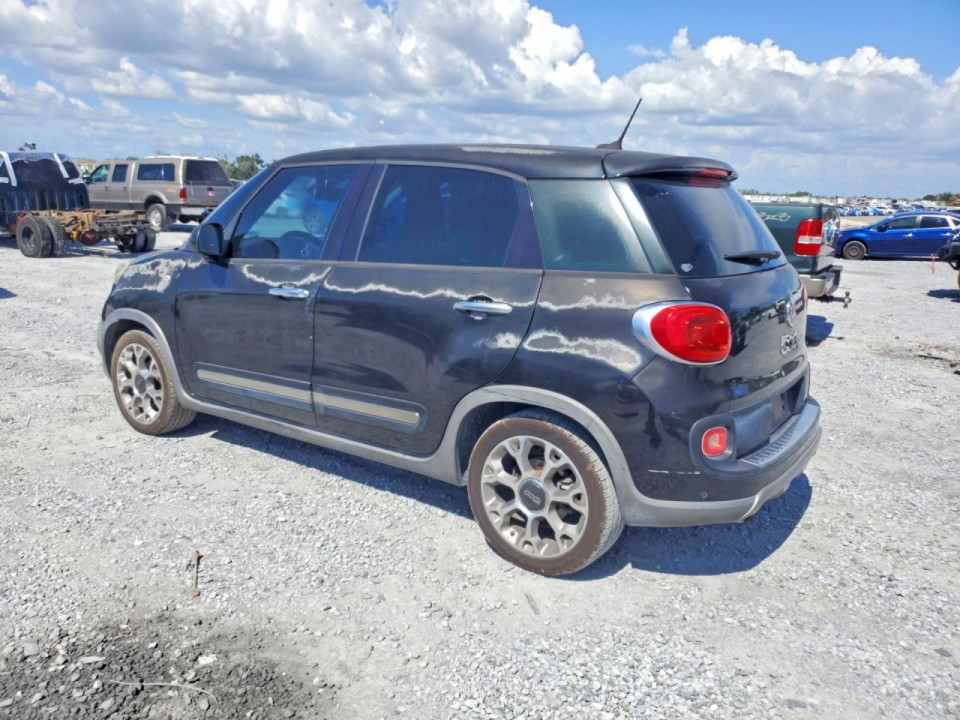 Fiat 500L 2014 — Copart
