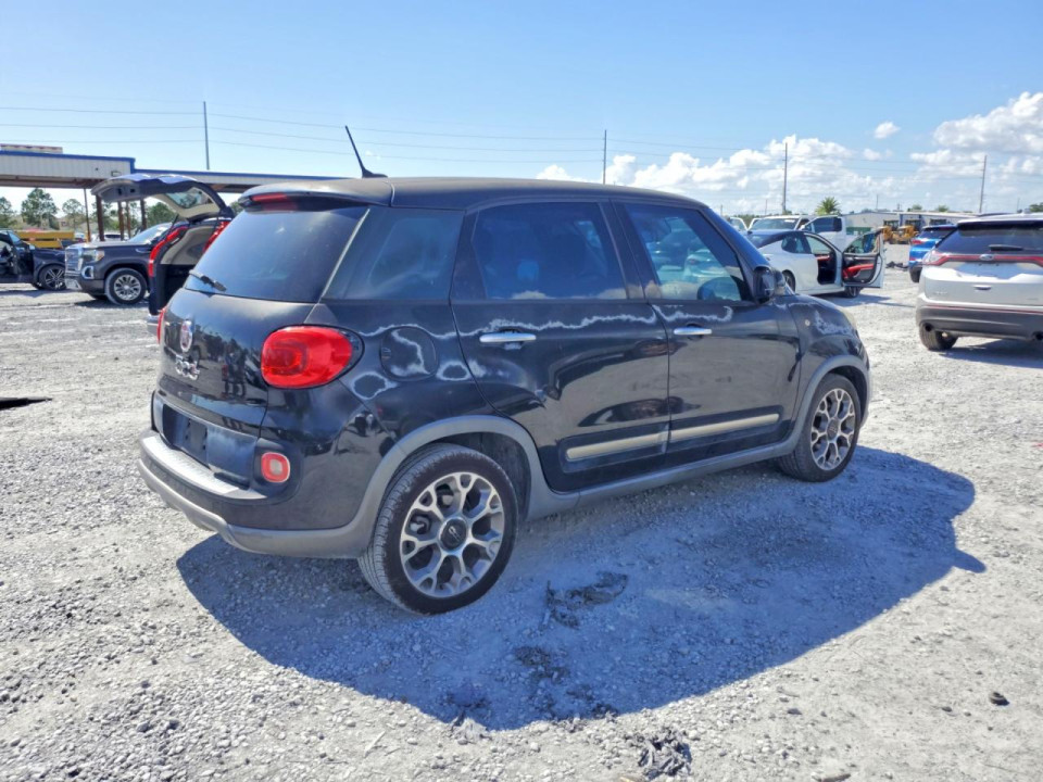 Fiat 500L 2014 — Copart
